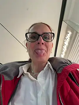 NataKitten - Nipclamps on+Jiggle Tits in public,LT🎁