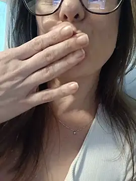Maya-Parllo - sentar dildo/ ride dildo