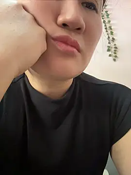 Amy1688 - 脱内裤直播一分钟