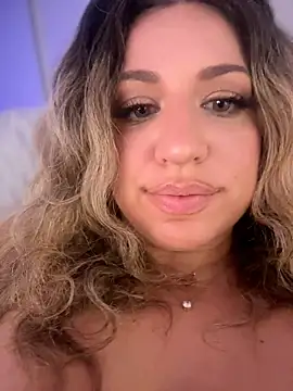 Miamellycious - Striptease..oil show..finger+ shower💦TS