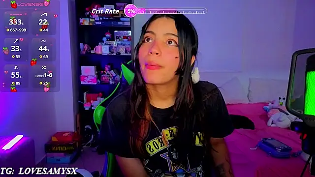Lovelyamyy - CUM SHOW IN PANTIES + FEETS + DOMI👾