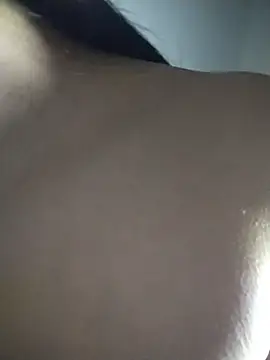 LauraMontaii - beso negro (lamer culo)