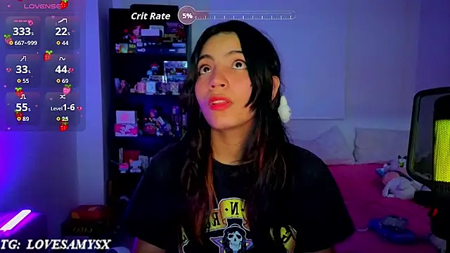 Lovelyamyy - CUM SHOW IN PANTIES + FEETS + DOMI👾