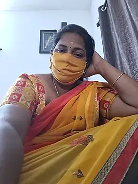 Hot_Sreeja_Tamil - Nipple suck
