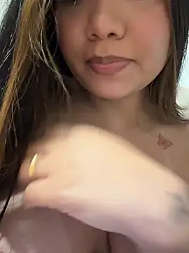 Mari_mc