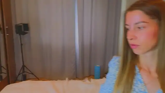 Kristi_Wolf - cum mouth