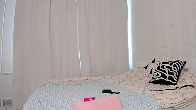 DanaCandy - fingering pussy show 💦 lovense on