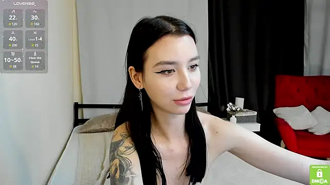 Amelia_skyy - Spank my butt until it's red.