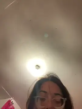 Indiegirl666 - Show boobs