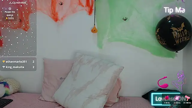 Angell_Hott- - 🎀Masturbation with fingers +plug💗