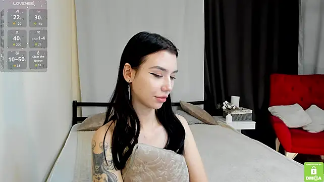 Amelia_skyy - Spank my butt until it's red.