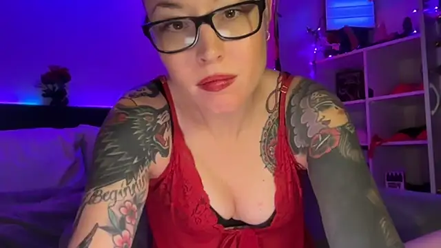 MissGoldenCartier