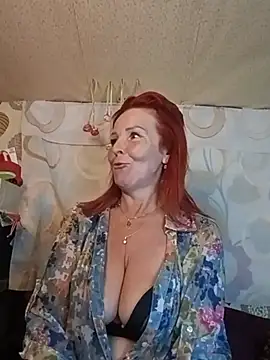 SandraCassandra - Boob Flash