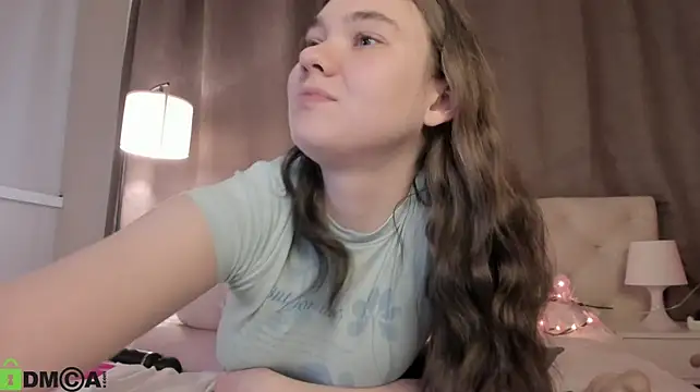 Genne_Tierney - flash pussy in doggy