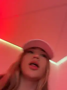 Ariannaa_1 - Suck dick in doggy 🔥