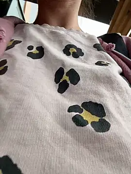 Almmaxxxx - Show boobs 😈
