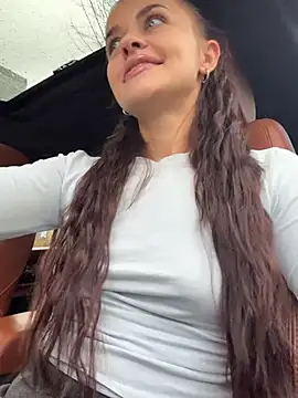 AngelinaTeller - Fuck my ass in doggy pose 🤪