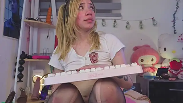 Kittyrosess - long dildo 100 cm in ass