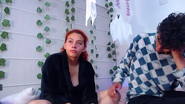 Sarabubbie - Get Naked