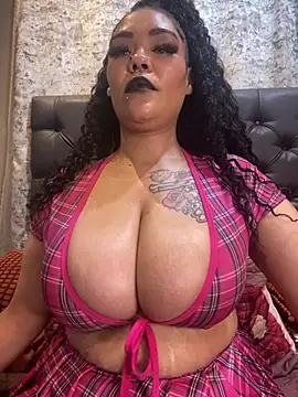 SEXYPRADAxx11 - Lush in ass 💦💦