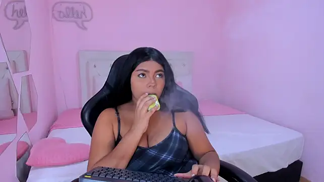 Cherry_chel - Show boobs x1min