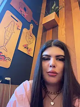 AmelliaDiamond - Slup naked pussy +sit your fase
