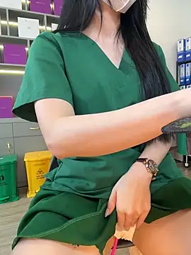 Secretly_masturbating - masturbation at the clinic