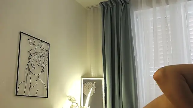 OrianaWade - getting my nipples hard