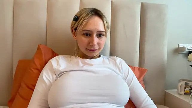 AnnabelleDreams - saliva on my tits