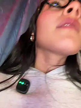_vaness - Spread pussy