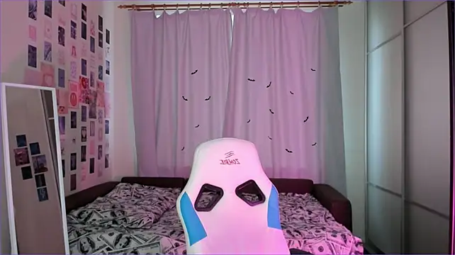 Vanessa_Verona - DEEP FINGERING PUSSY