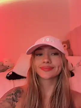 Ariannaa_1 - Suck dick in doggy 🔥