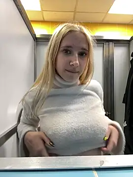 Michelle_lovique - Rub pussy with object from shelf