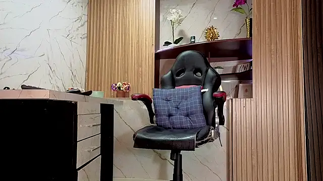 MissEscarleth - Play dildo