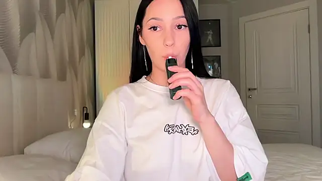 MiroslavaLime - SHOW TITS