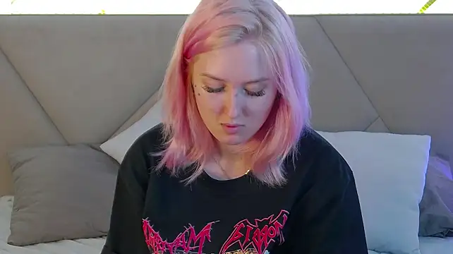 MarianeSun - TWERK