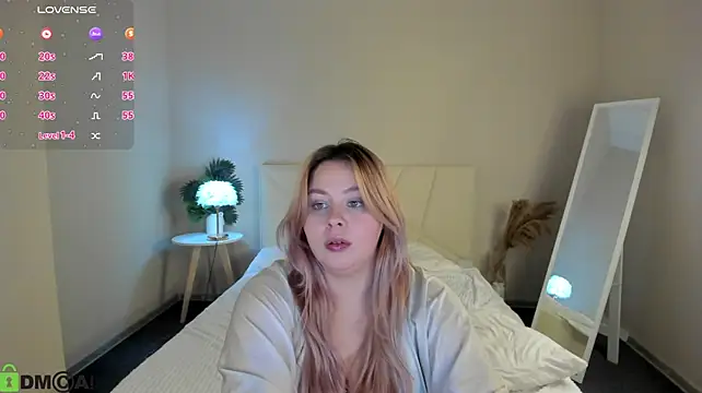WetLuna1 - slap slap boobs