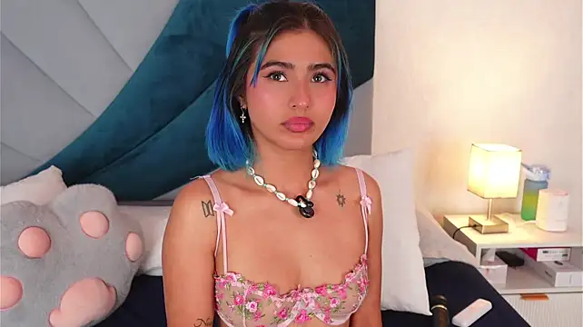 Sky_Riyoo - Play with oil on your body