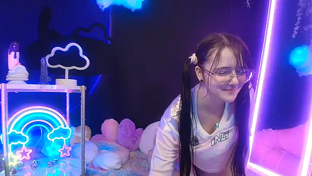 LilypadUwU - Play With Me 💕