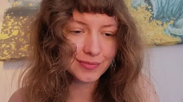 Sun_place - camel toe close to cam