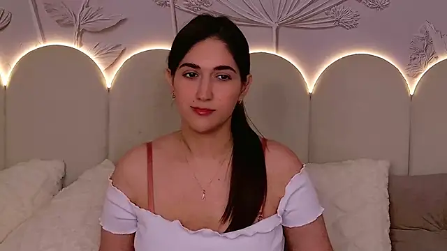 Teresa_Stane - Let's play today? 1 tip=1 slap on my ass