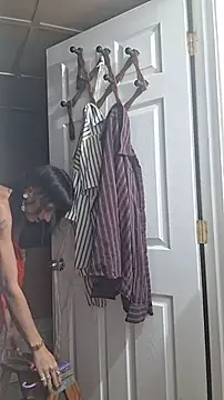 Whitetrashdirtyslut - STUFFED Holes With TOYZ