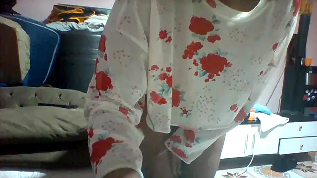 Geminisiren - HI LOVES PLEASE HELP ME HIT MY GOAL