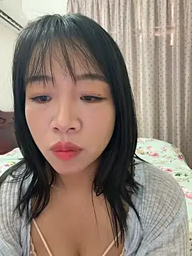 Luluyaa - 脱内衣