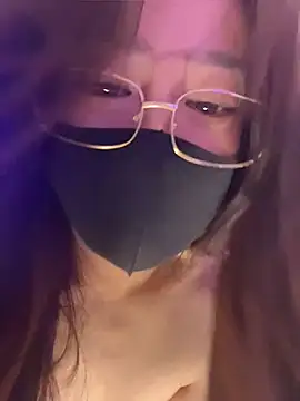 Mona177 - 假JJ顶到高潮