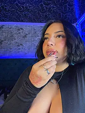 Scarlett-LS - blow job and saliva in boobs
