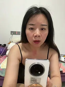 Yaoyaojie - 小穴塞葡萄 vaginal plug 🍇