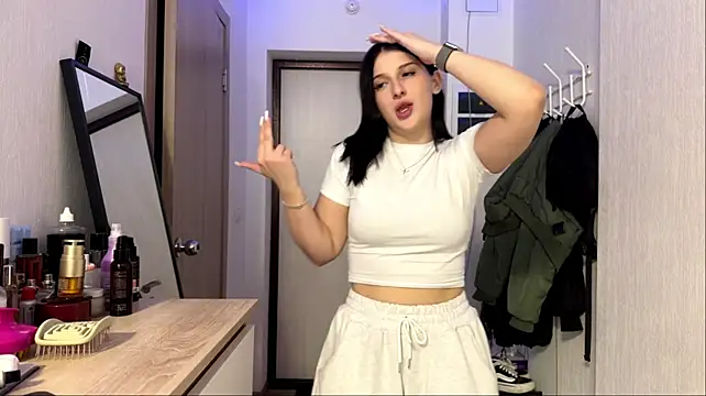 LalaSchwarting - put short shorts <3