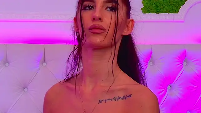 ElisaCharm - Squirt + Custom Video last tipper 💦