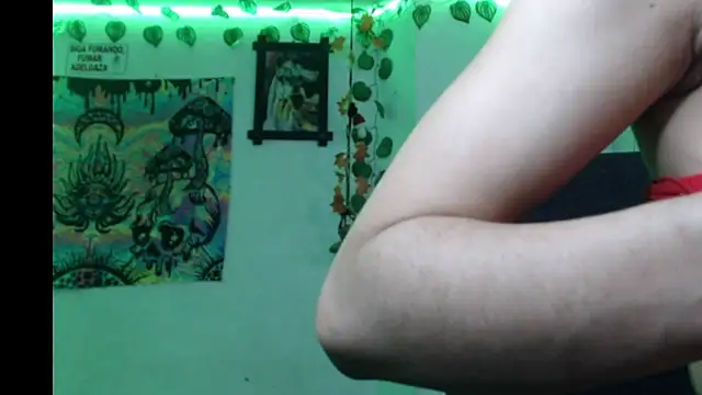 Bastethott - squirt or cum?